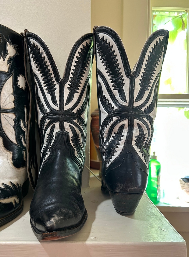 1980s–1990s • Unknown Maker • Black & White Lightning Inlay • Men’s 12 D