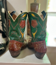 1960s • Acme • “Garden Party” Floral-Inlay Shorty Boots • Women’s 6.5