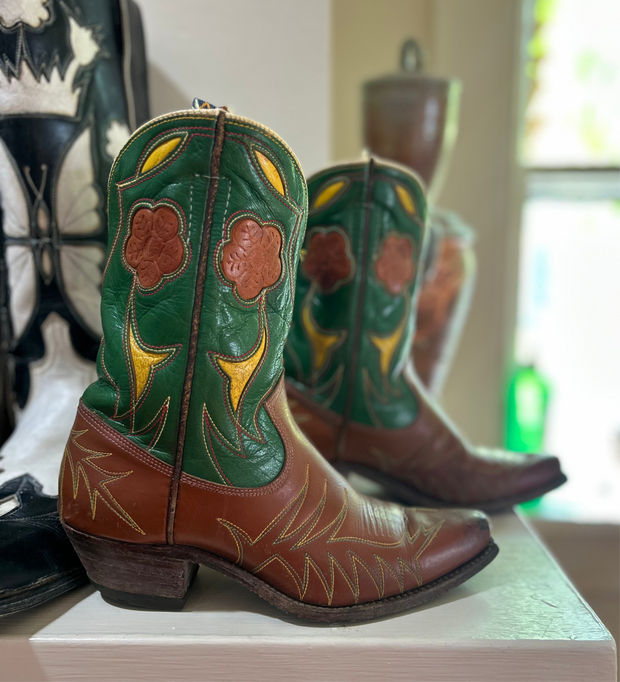1960s • Acme • “Garden Party” Floral-Inlay Shorty Boots • Women’s 6.5