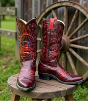 Men’s Size 8.5 EE - Vintage Texas Cowboy Western Boots Peacock Design