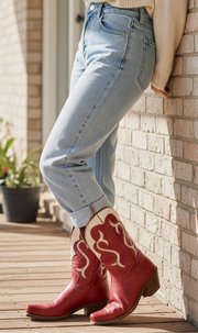 1950s • Unknown Maker • Red & Cream Western Shorty Boots • Women’s 6.5 M • Distressed
