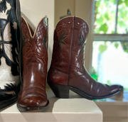 1950s • Whit Bern • Starburst Inlay Shorty • Women’s 9 M