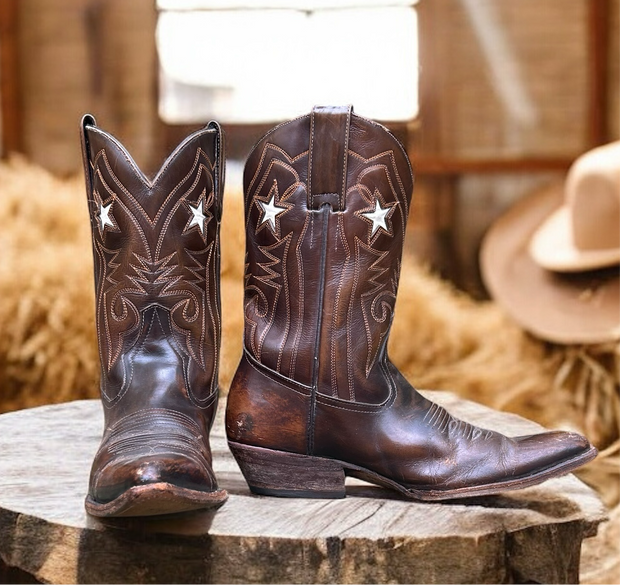 Women’s Size 7.5 M - 1960’s Cowboy Western Boots Star Inlays