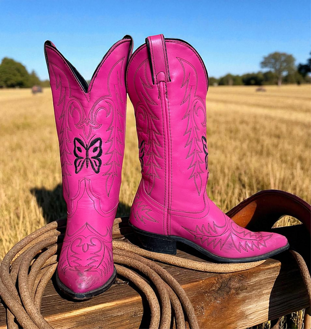 Women’s Size 7.5 M - Vintage Cowboy Western Boots Pink Butterfly Embroidered