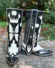 1960’s Black & White Butterfly Inlay Cowboy Boots – Men’s 10D