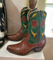 1960s • Acme • “Garden Party” Floral-Inlay Shorty Boots • Women’s 6.5