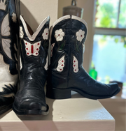 1950s • Border-Boot Style • “Butterfly & Dogwood” Inlay Showboots • Women’s 9