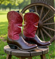 Women’s Size 7 M - 1950’s Tony Lama Iconic Cowboy Western Boots Longhorn Inlays