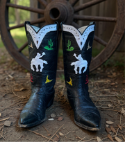Women’s Size 7.5 B - Larry Mahan Vintage Cowboy Western Boots Horseback Inlays