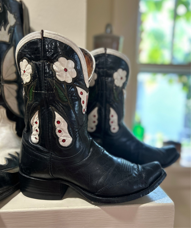1950s • Border-Boot Style • “Butterfly & Dogwood” Inlay Showboots • Women’s 9