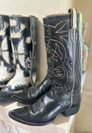 1950s • Tony Lama • Stovepipe Black Flame Stitch — Men’s 8.5