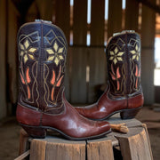 Women’s Size 5.5 M - 1950’s Justin Cowboy Western Boots Inlays Cloth Pulls