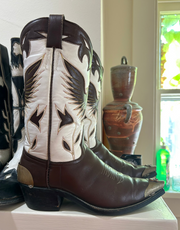 1980s • Austin Hall • “Rising Eagle” Inlay • Men’s 10 D