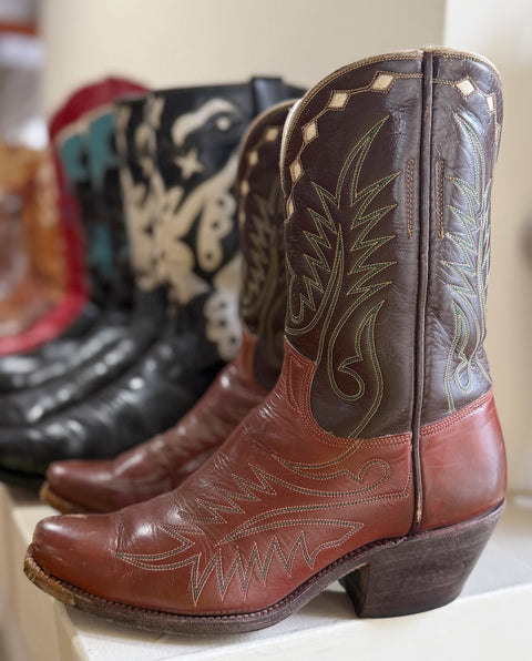 1950s • Stewart Romero• Two-Tone Stitch-Flame Cowboy Boots — Women’s 6.5 M