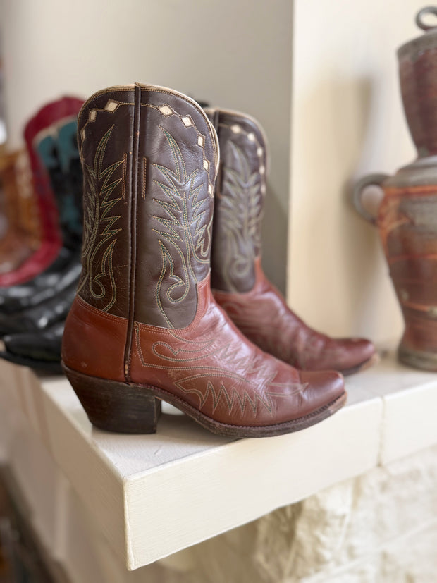 1950s • Stewart Romero• Two-Tone Stitch-Flame Cowboy Boots — Women’s 6.5 M